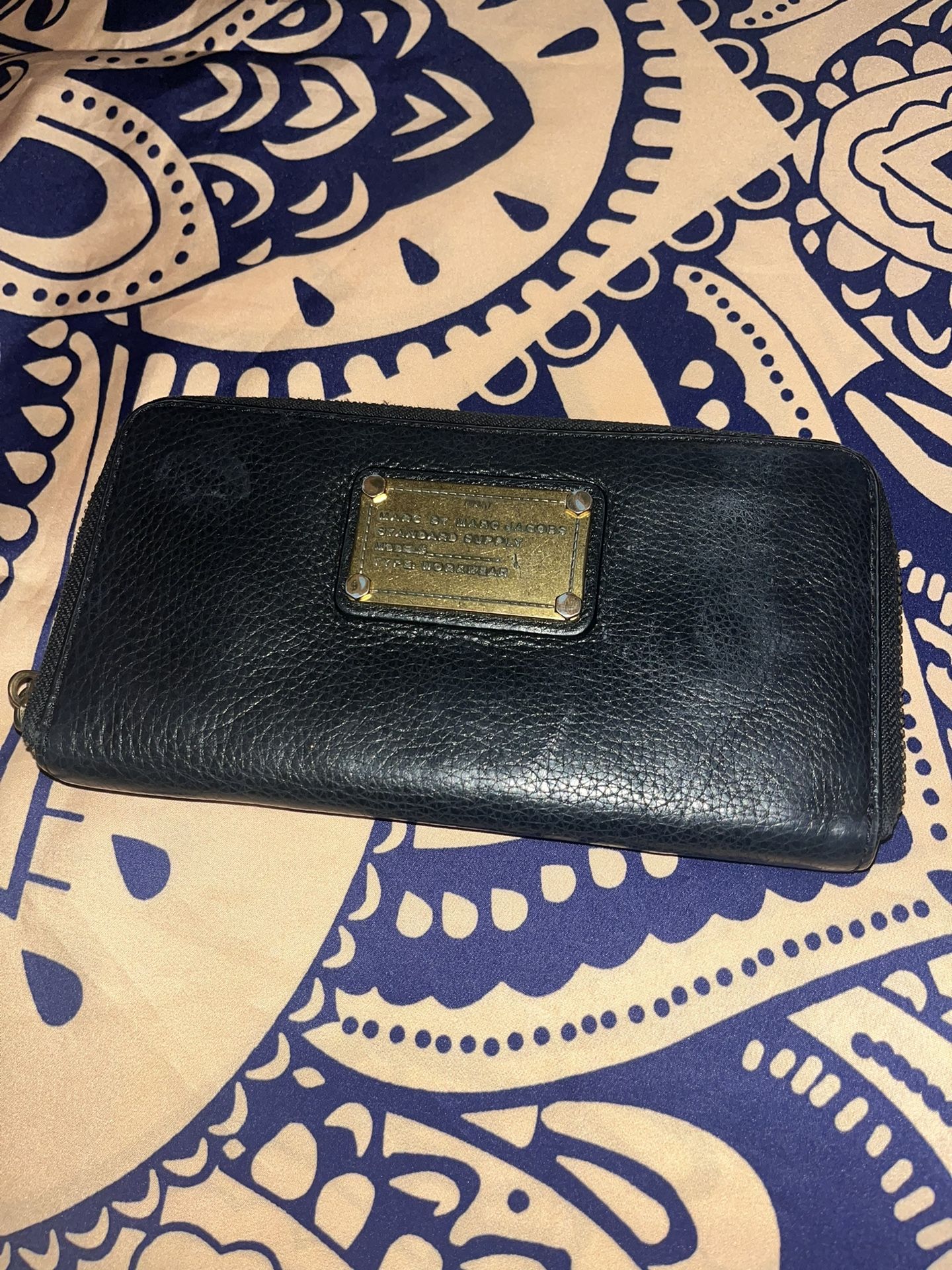 MARC BY MARC JACOBS Workwear Zip Wallet - Women | Color: Black/Gray