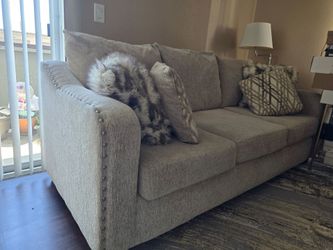 Sofa seminuevo