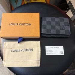 Aunthentic LV wallet 