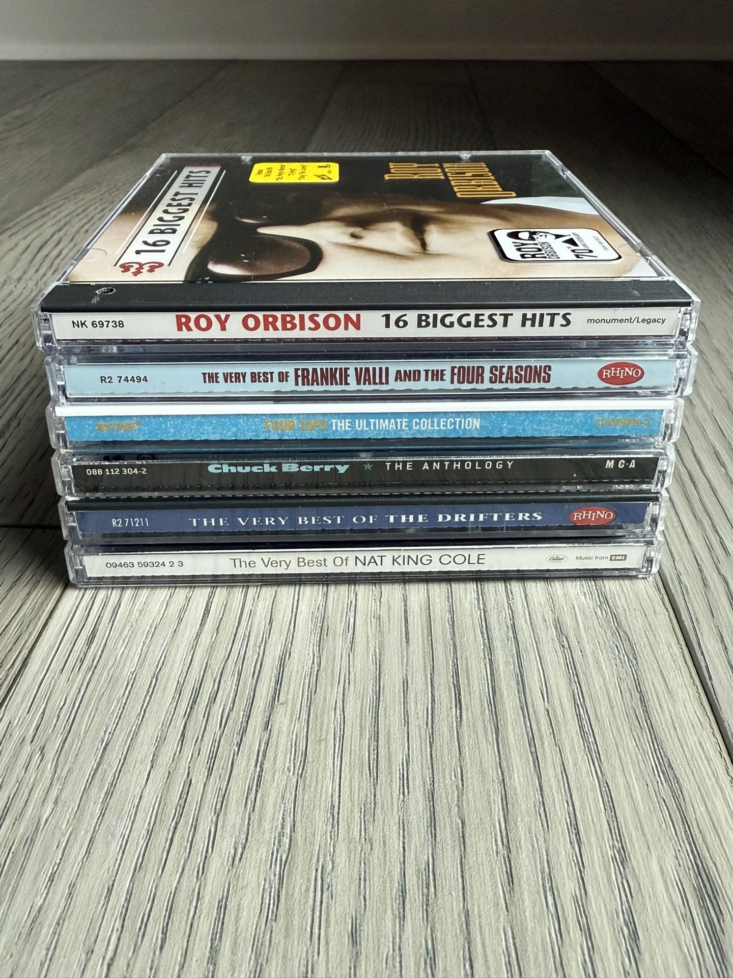 Oldies CDs Roy Orbison Chuck Berry Drifters Four Tops