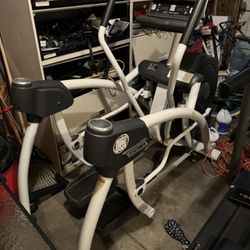 Full Size Elliptical Machine