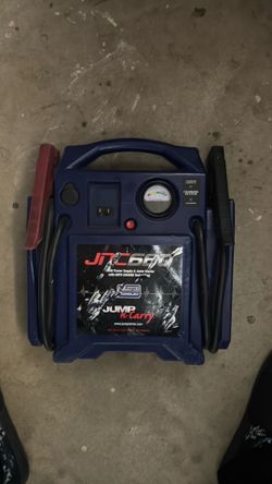 The Clore Automotive Jump-N-Carry JNC660