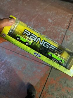 M2 Machines Ford Ranger Diecast Car Set