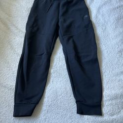 Men’s Black Nike Tech Joggers 