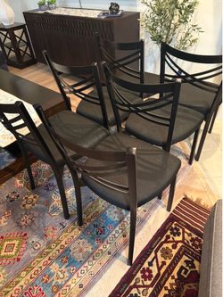 Solid dining chairs