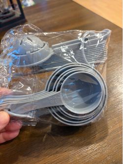 Measuring spoons and cups
