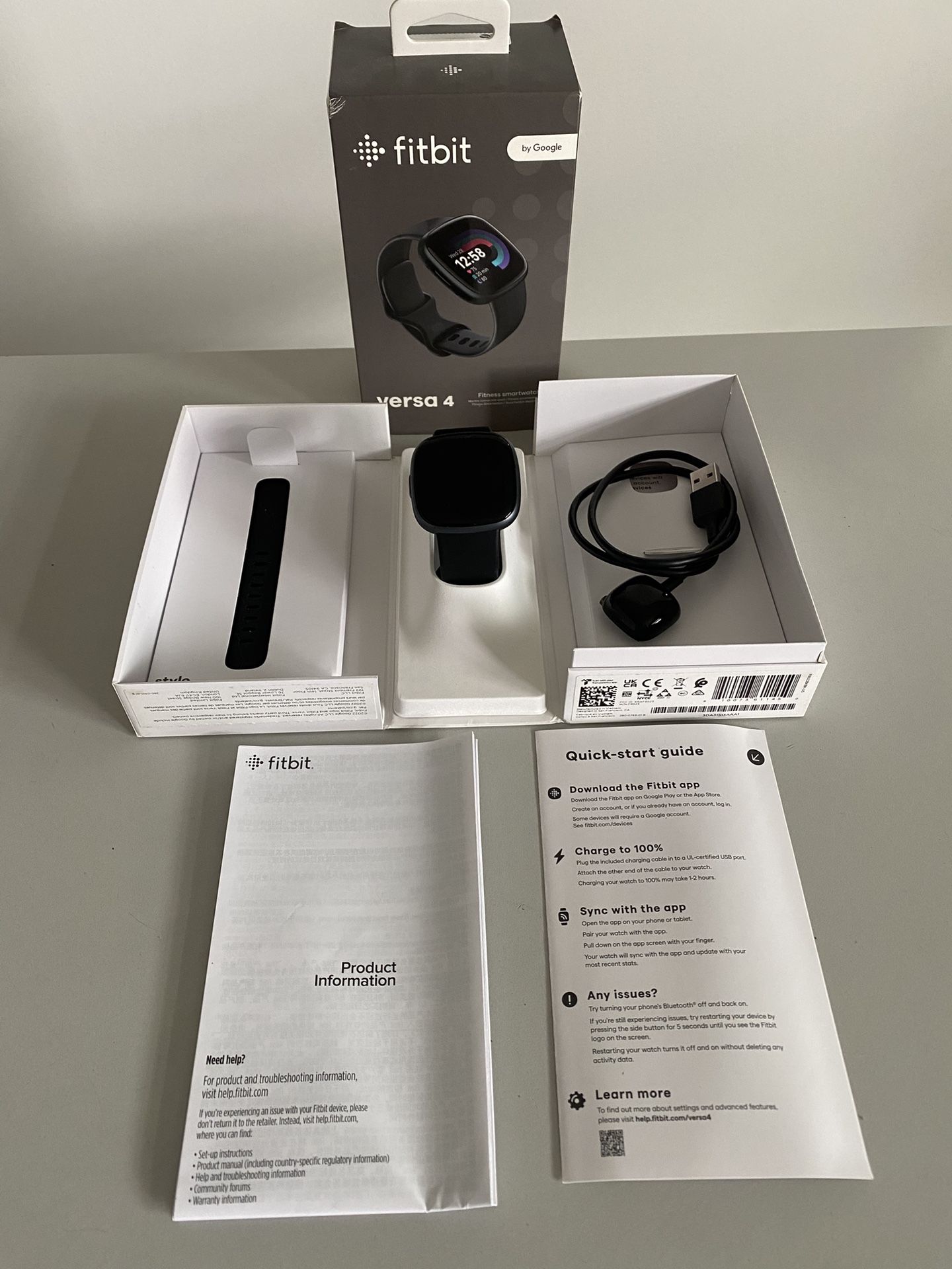 Fitbit Versa 4 Smartwatch GPS 24/7 Heart rate S&L Bands