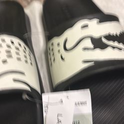 Lacoste Slides Unisex Size 7 Brand New 
