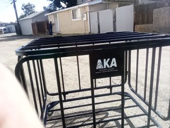 Sports ball locker