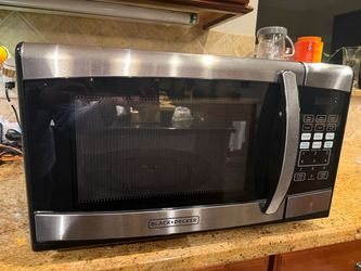 Black+Decker Microwave EM925AZE-P