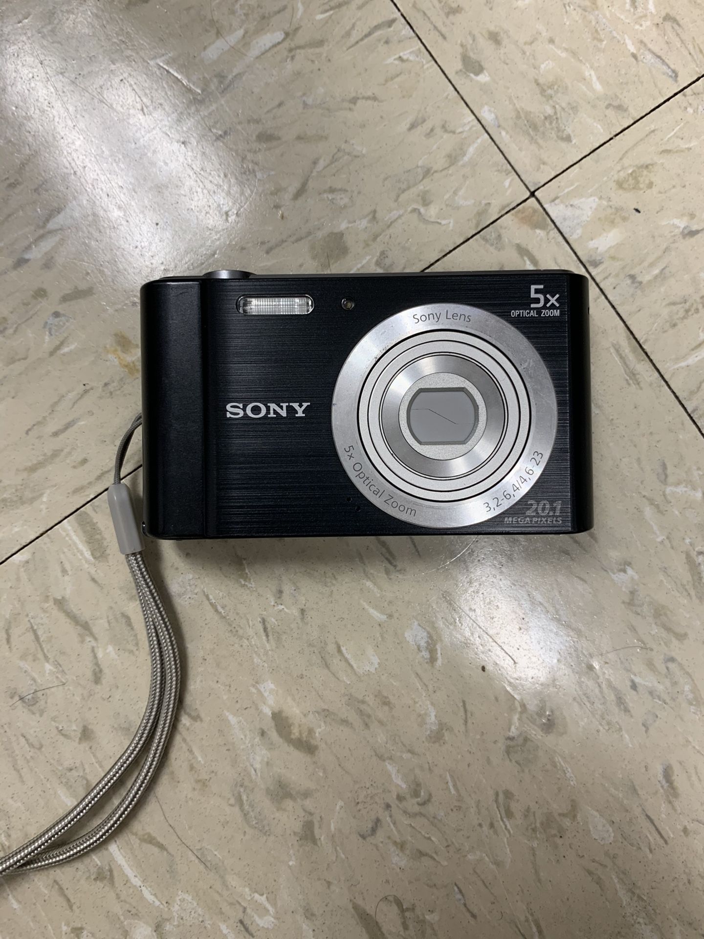 Sony CyberShot Digital camera