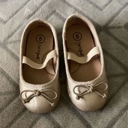 Cat N Jack Shoes Size 5