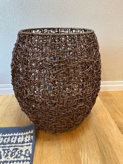Woven Decorative Basket or Side Table Brown X-Large