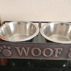 Bronzed Woof  Dog Bowls,  BedSure Compfy Pet Dog Bed + Dinosaur Blanket + Oster Oatmeal Essentialss Country Apple Dog Shampoo + Coconut Conditioner!! 