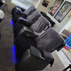Theater Chairs With Motorized Recliners And Headrest Unfortunately Fabric Is Peeling Can Be Covered Or Re upholstered 