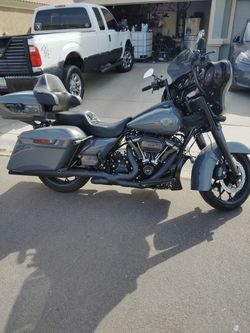 2022 Harley-Davidson Street glide super