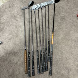 Full Set Of Tour Distance High MOI with 4 hybrid and fw driver and putter By Wilson