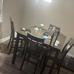 Dining Table Set 