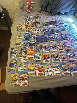 Hot Wheels Die-Cast Car Collection Lot