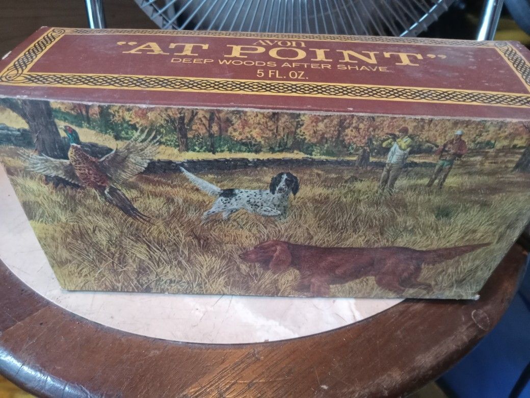 Vintage Avon Dog At Point Tribute After Shave Decanter Bottle Full Brown GlassVintage