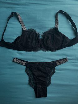 Victoria Secret set 38C (L)