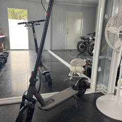 Electric scooter