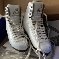 Jackson Ultima Mystique Girls Size 1