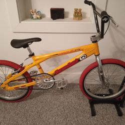 2000 Diamondback Assault Bmx Bike