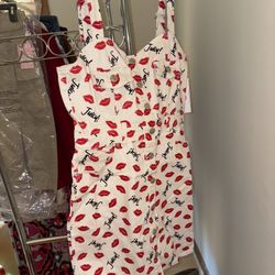 Juicy Couture Lips Dress Size L NWT