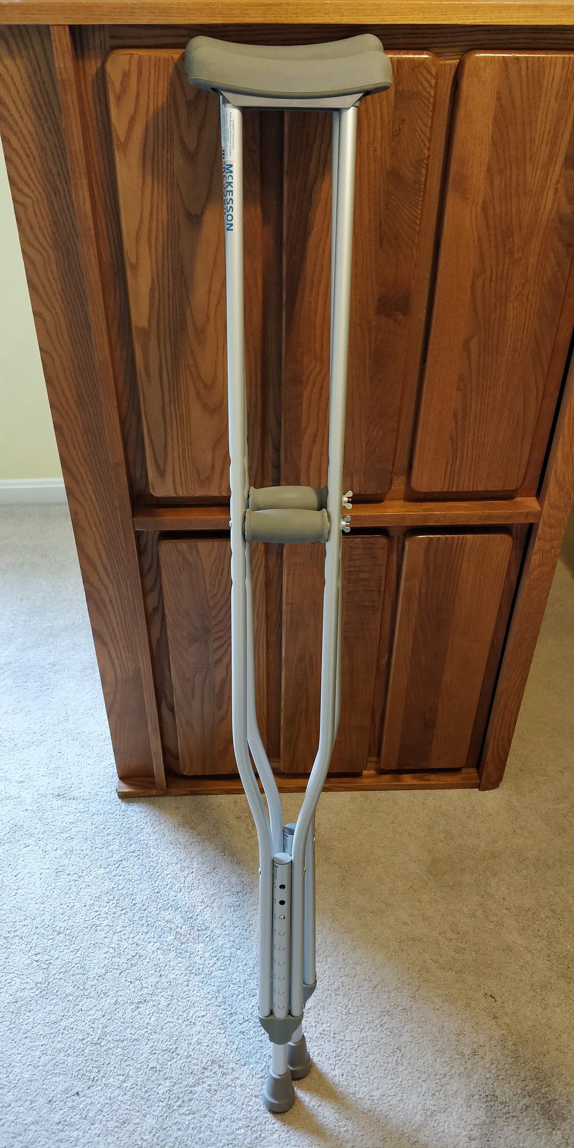 Crutches Free
