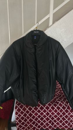 Yeezy Gap Round Jacket size L