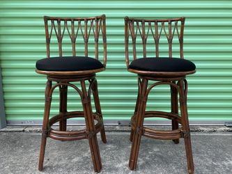 Indonesia Rattan Swivel Bar Chairs