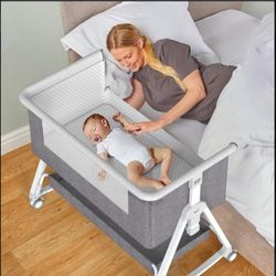 G TALECO GEAR Baby Bassinet Bedside Sleeper, Height Adjustment, Gray (Brand New)