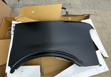 03-25 Chevy Express Van Fender