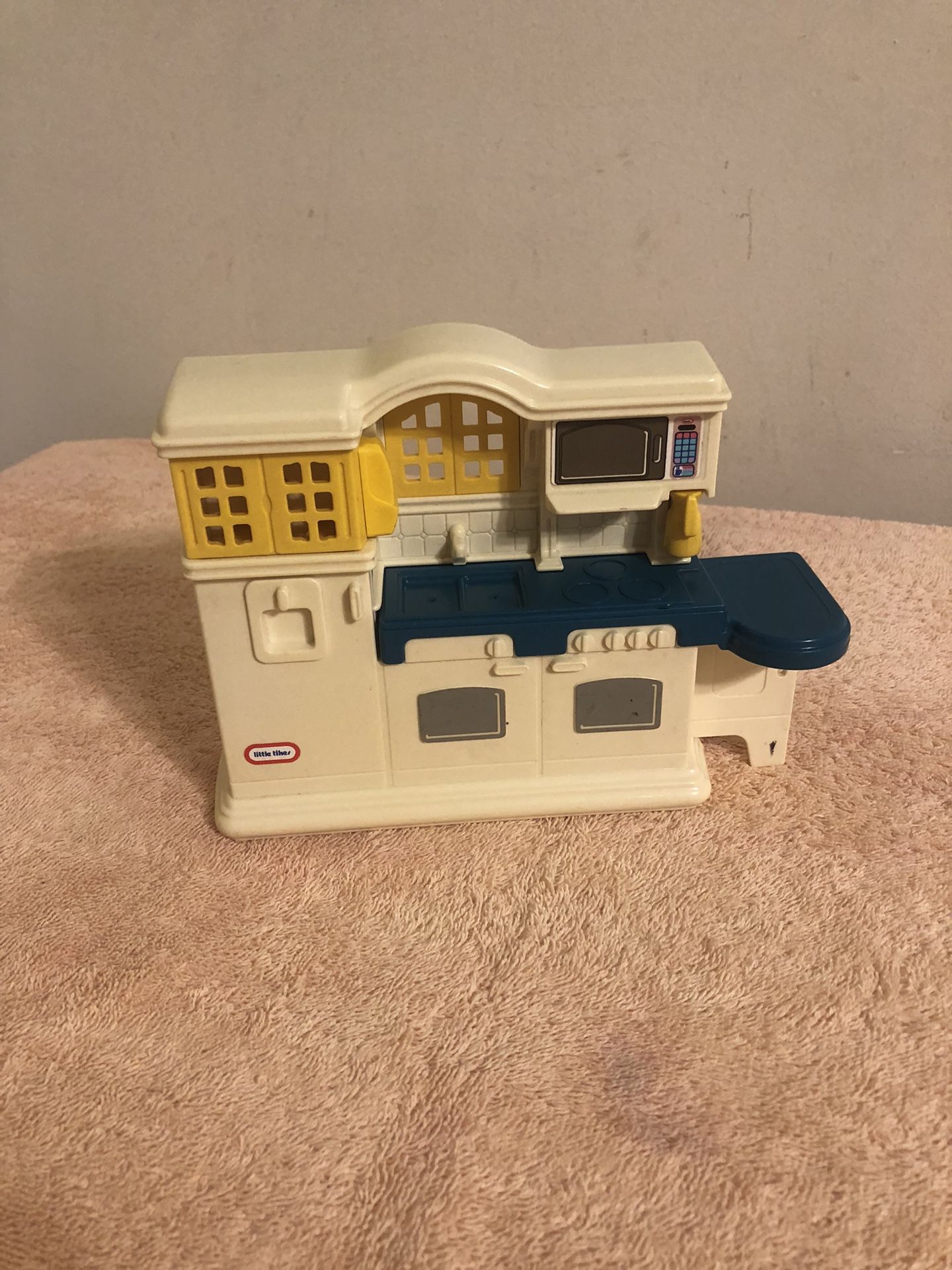 Vintage Little Tikes Grand Mansion Dollhouse Size Full Size Kitchen #5541