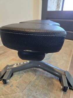 Used True SF-1000 19 Adjustable Incline Bench in Good Condition - Conroe, TX