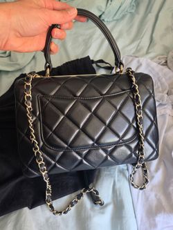 Diamond quilted bag