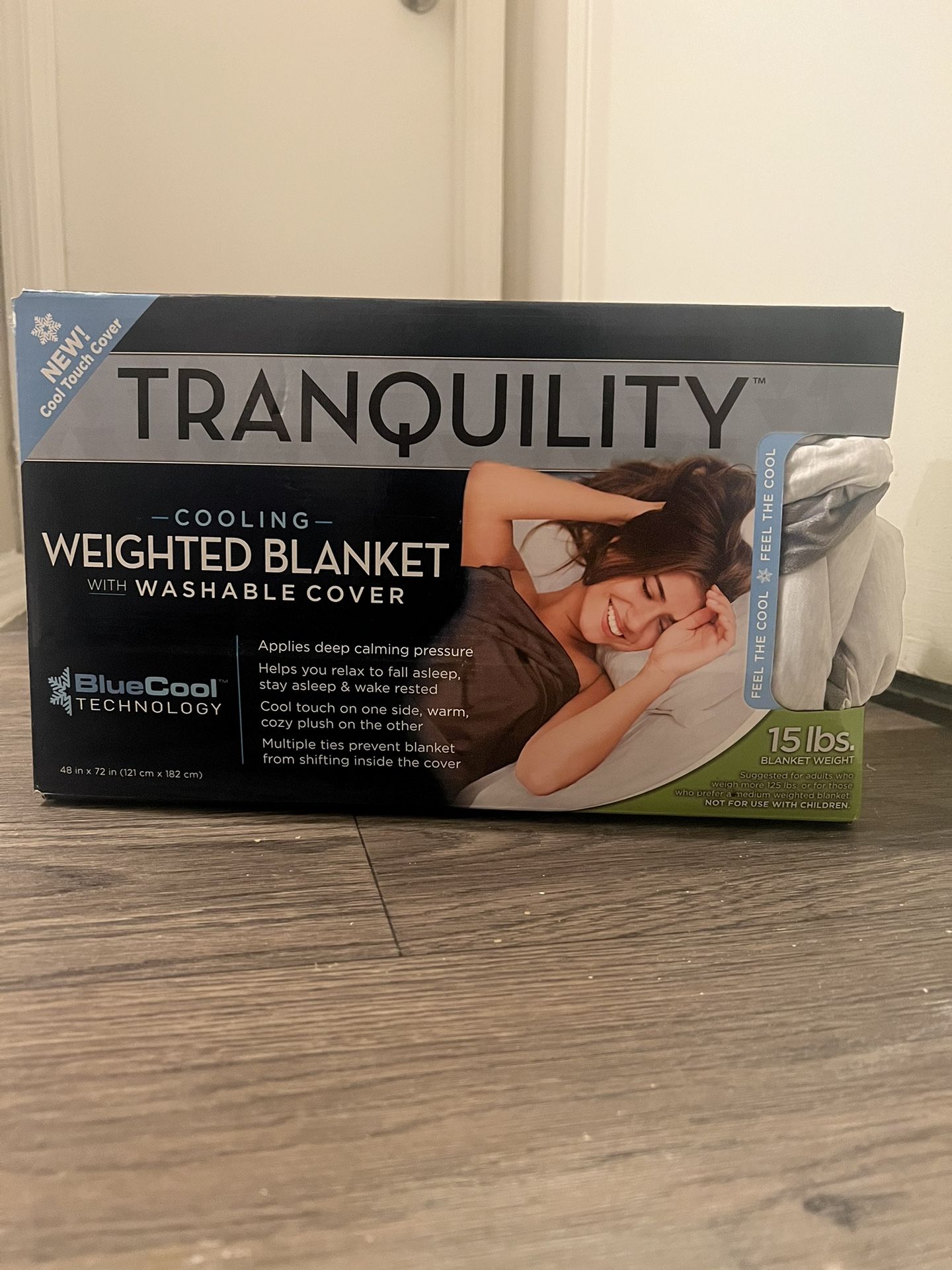 NEW IN BOX: Tranquility Cool-To-The-Touch 15lb Weighted Blanket (Gray, Adult Size)