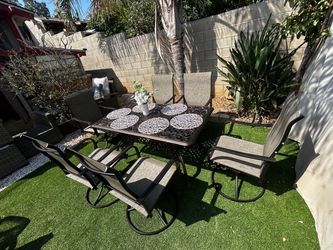 Patio furniture set outdoor new in the box