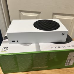 Xbox Series S + Battery Pack