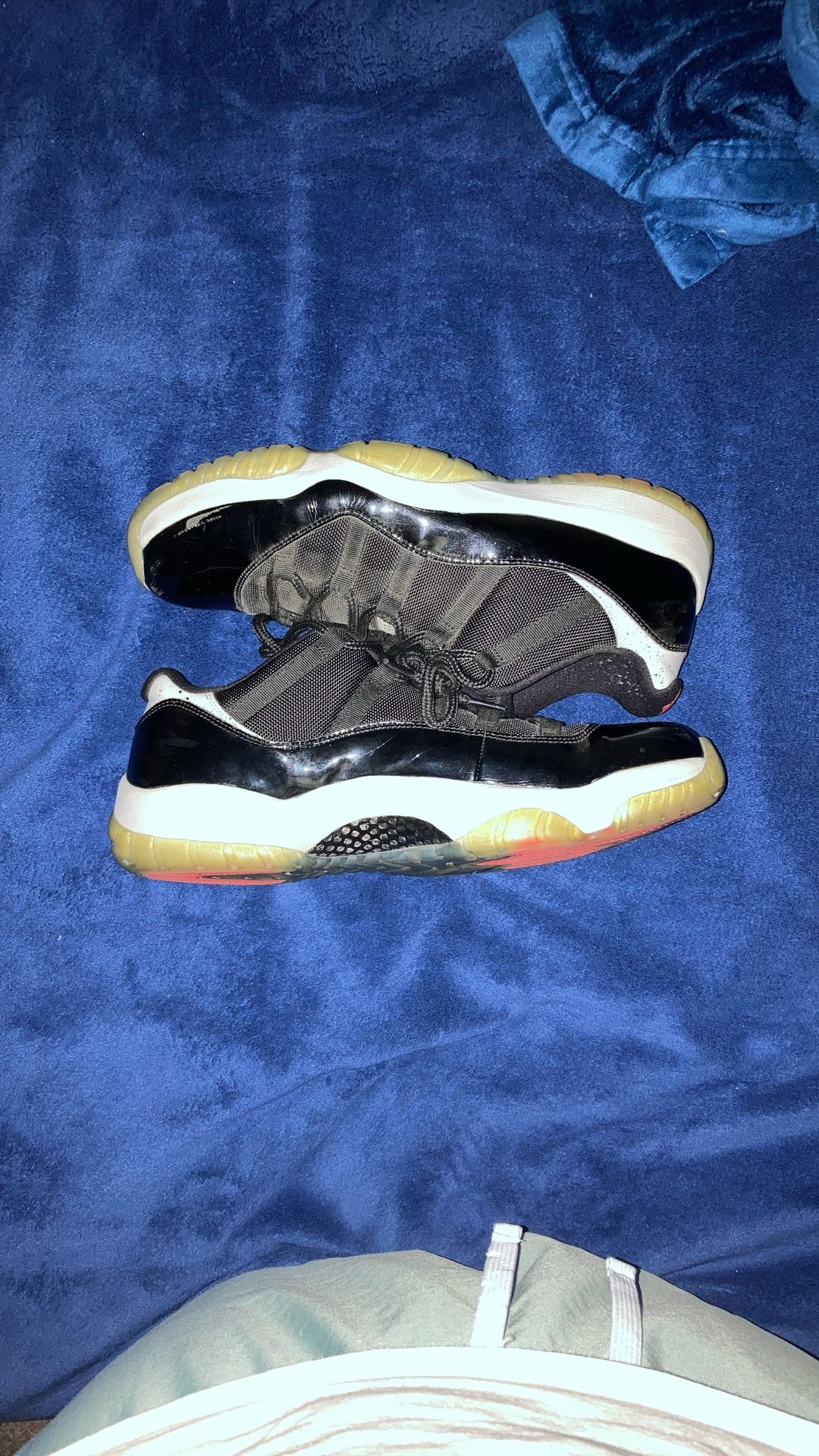 Jordan 11 Low Infrared