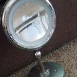 DOUBLE SIDED VANITY MIRROR 