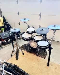 Roland TD-30K V-Drum Kit with Mesh Pads 2010s - Black