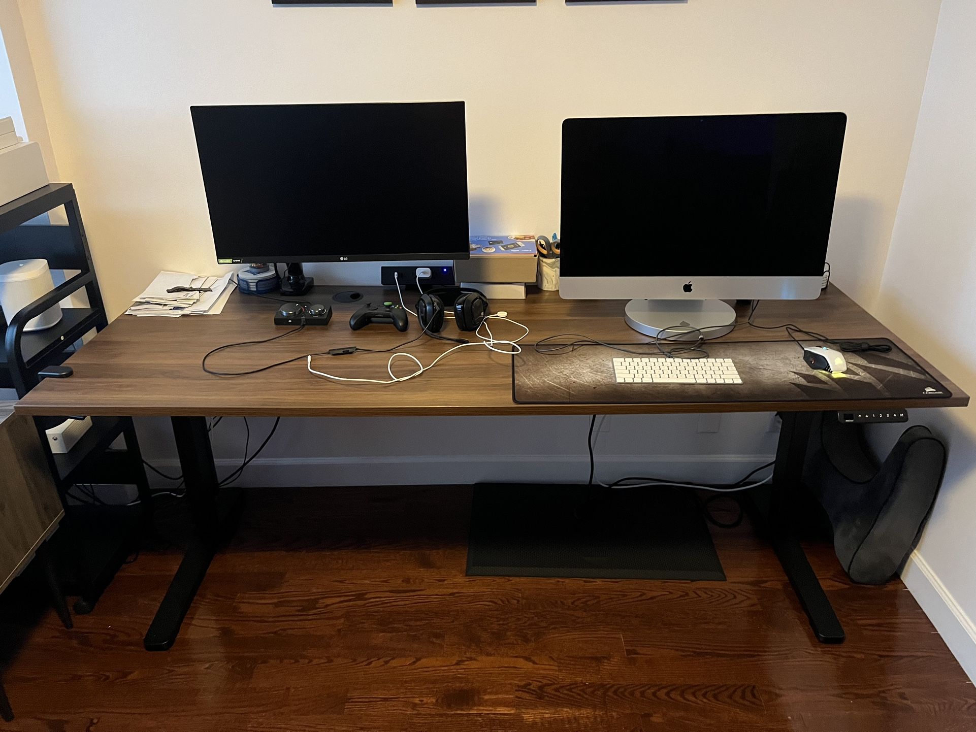 Uplift Standing Desk V2 (80” x 30”)