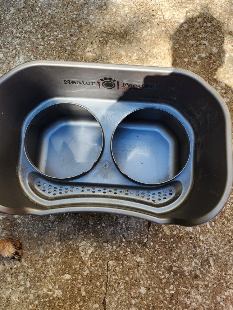 Neater Feeder