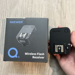 NEEWER QR 2.4G Wireless Flash Receiver for NEEWER QPRO-C, QPRO-N