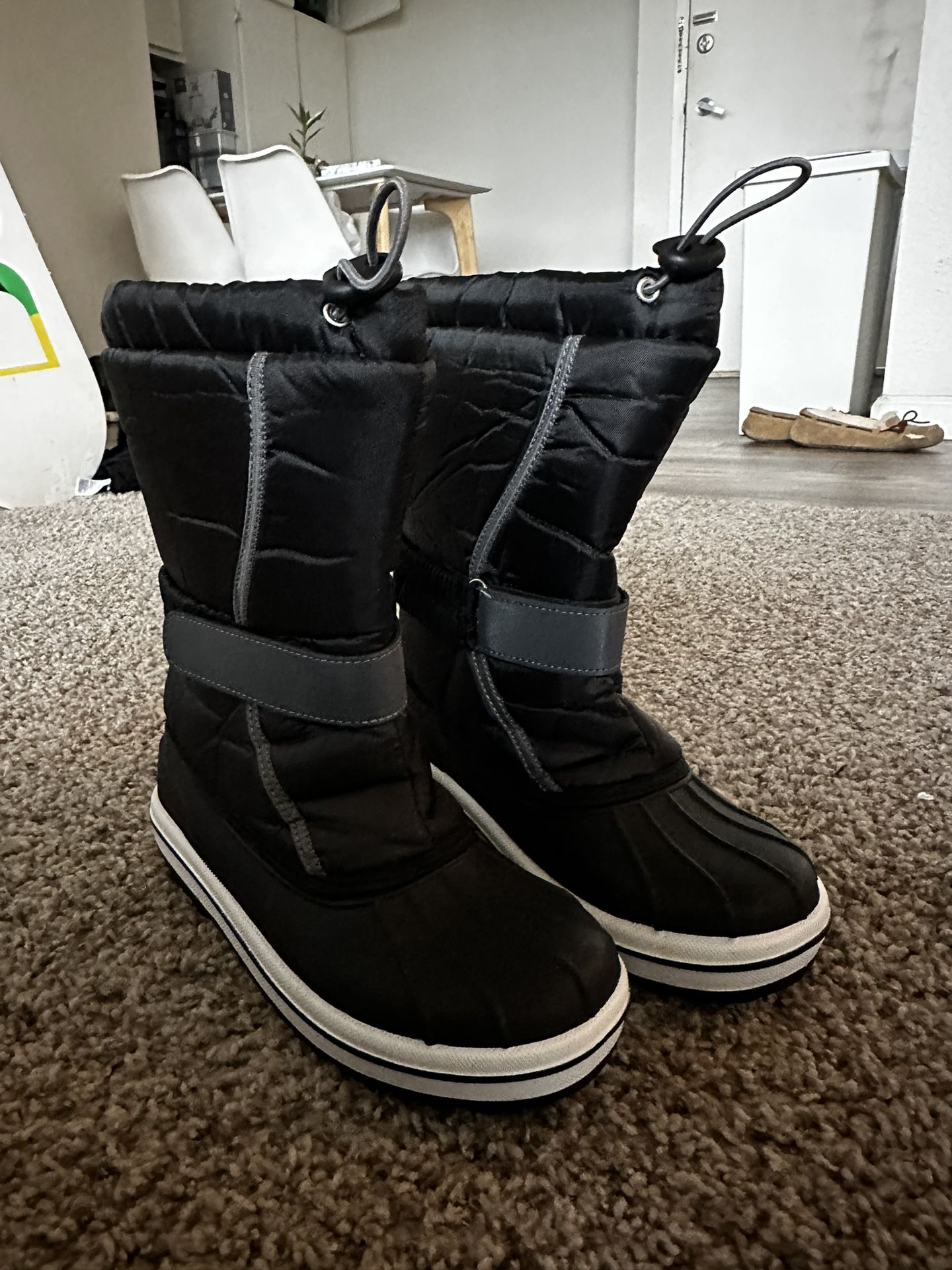 Snow Boots