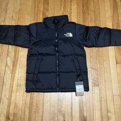 The North Face 1996 Retro Nuptse 700 Fill Packable Jacket
