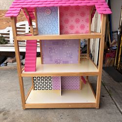 Kidkraft wooden dollhouse 3 story