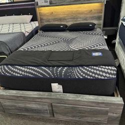[OM] 🟪 Only $45 initial then take it home 🏡 Brand New Baystorm Queen Size Bed Frame Gray